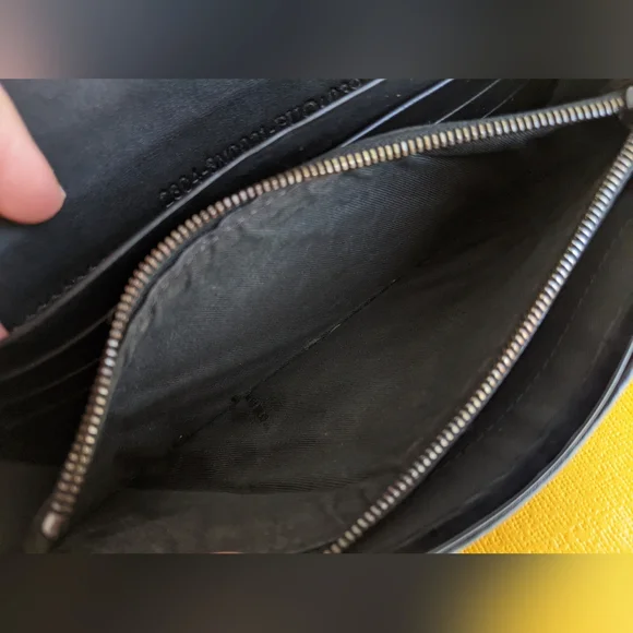 Fendi wallet - Picture 6 of 13